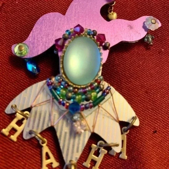 Vintage Liztech Brooch Mardi Gras Signed Colorful Design Hand wired - Picture 4 of 7